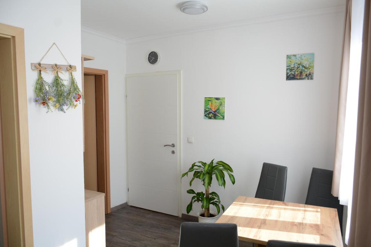 Gaestehaus Coco Krems an der Donau Buitenkant foto